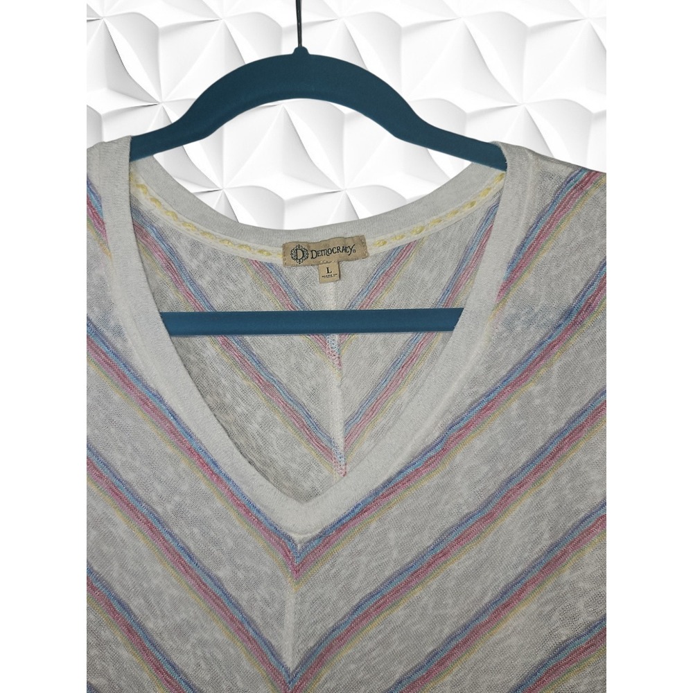 Democracy Pastels Pastel Chevron Stripe Tie Front V-Neck Top Large